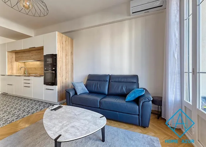 Apartment Golden Square *